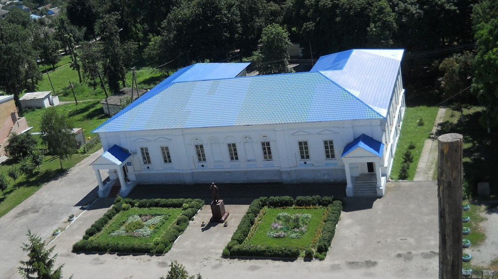 Будинок графів Горчицьких в Корці